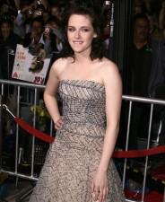 2009__11__fp_4024533_rij_new_moon_set1_111609 184×225.jpg