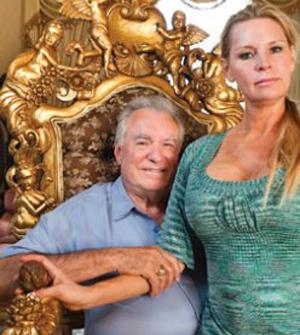 David_siegel_queen_versailles_money_history_rotator.jpg