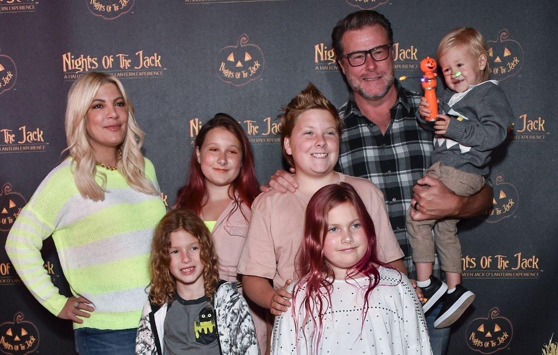 tori spelling slams grown adults who pick apart childrens appearance