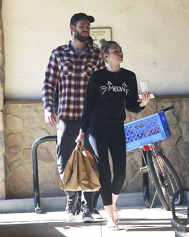 Exclusive&#8230; Miley Cyrus &amp; Liam Hemsworth Out And About In Malibu