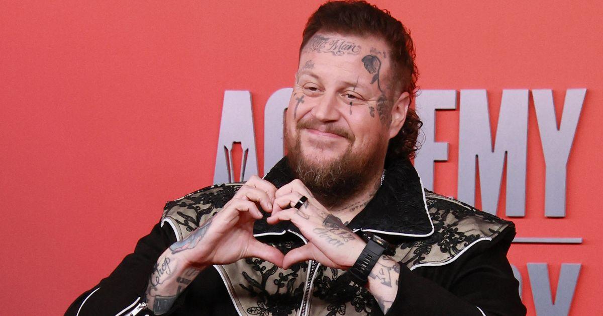 Image of Jelly Roll shared how he explained his face tattoos to kindergarteners.