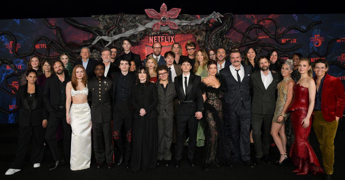 whos back for stranger things season meet the cast