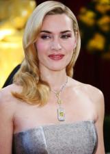 2010__03__FP_4641422_Arrivals_FP_030710 161×225.jpg