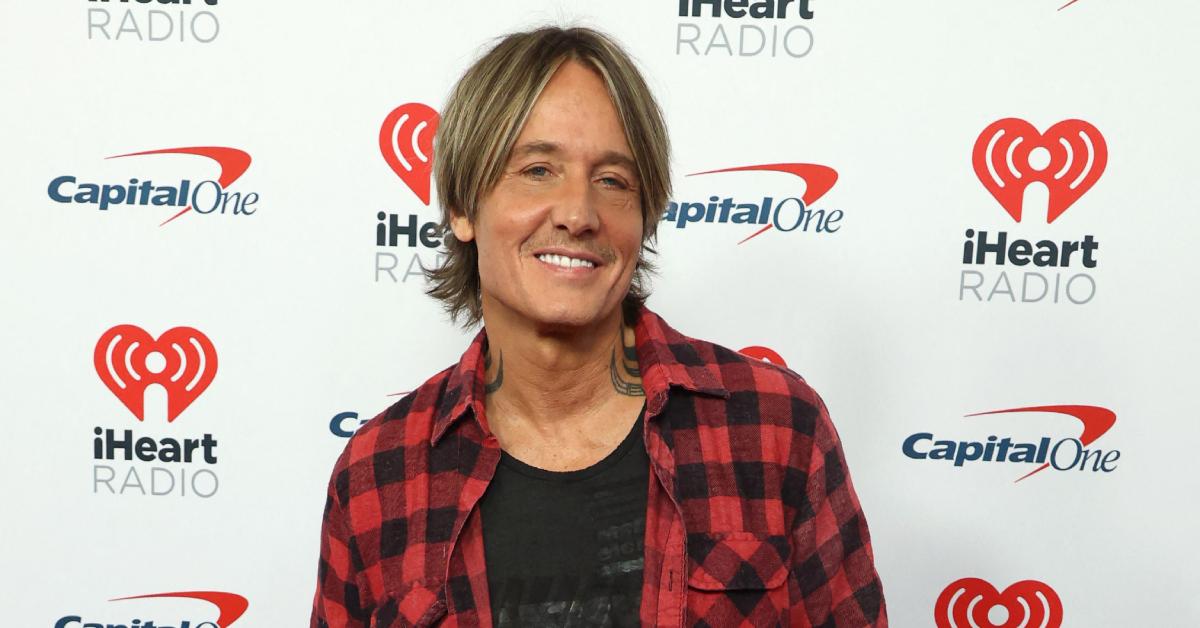 keith urban ends interview asked nicole kidman zac efron scenes