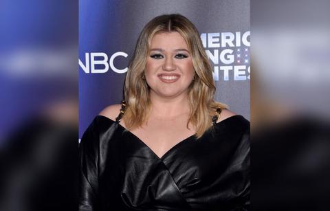 kelly clarkson emmy