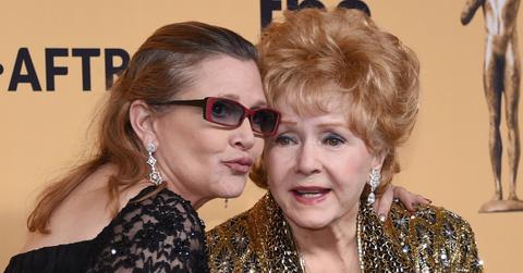 Debbie reynolds rushed hospital possible stroke 02