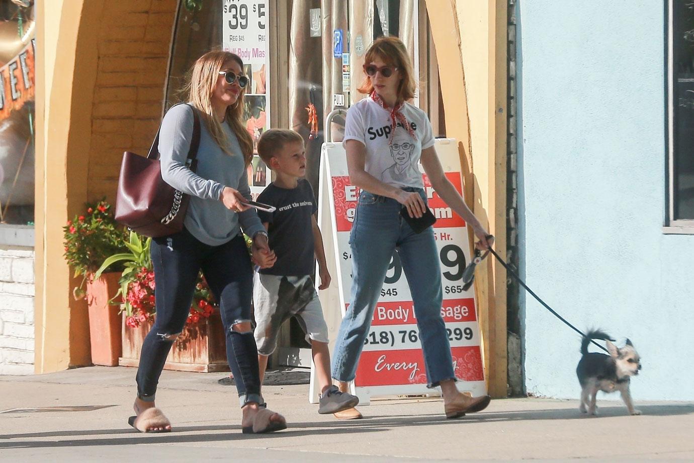 hilary duff gorgeous friends son luca pics 07