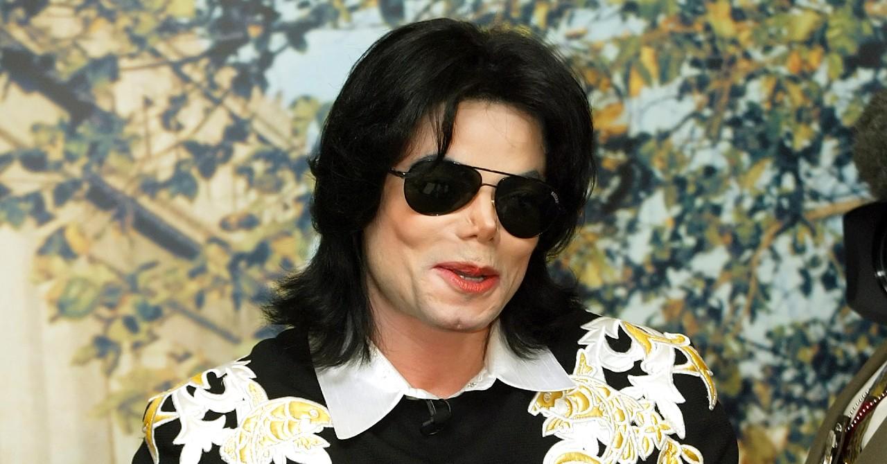 michael jackson neverland ranch in danger