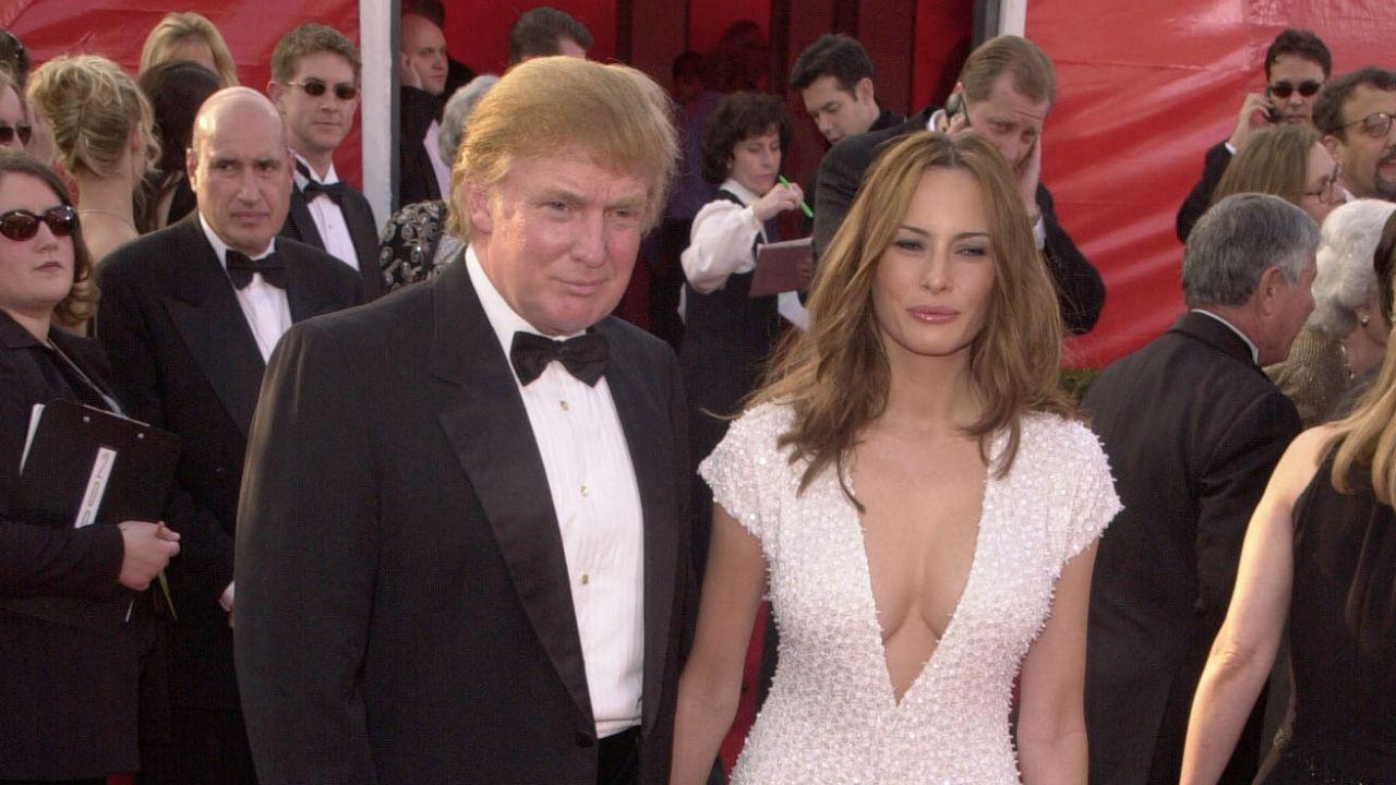 Photo of Melania met Donald in the late '90s. 