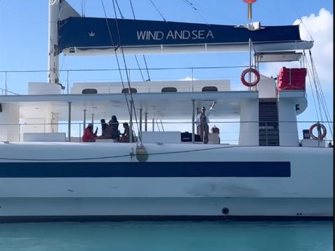 kendall jenner bad bunny new years vacation biebers