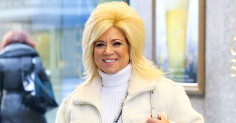 theresa caputo long island medium book long