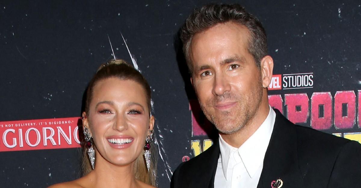 Photo of Ryan Reynolds and Blake Lively.