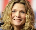 2010__04__okmagazine horoscopes michellepfeiffer 150&#215;127.jpg