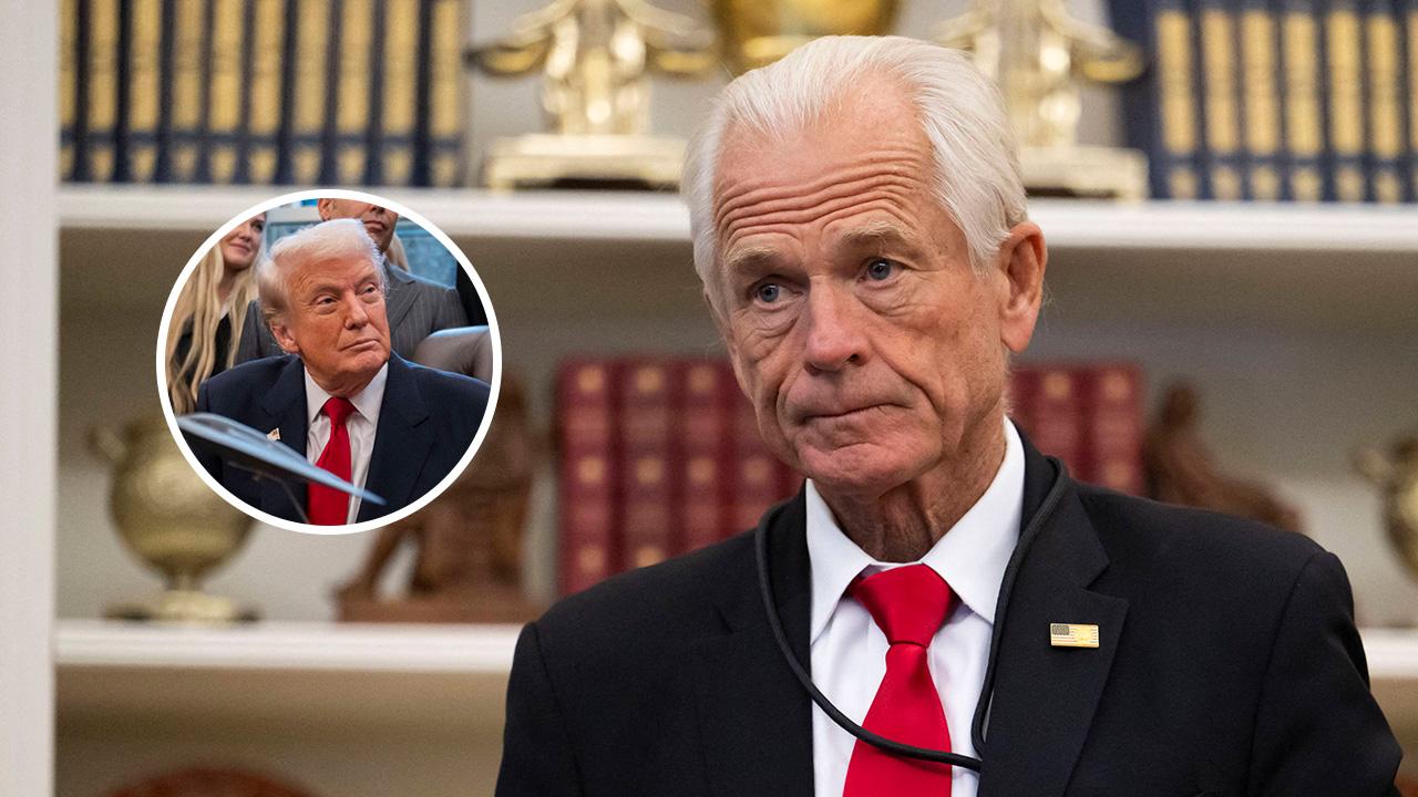 Image of Peter Navarro says he leaked Maria Bartiromo’s message to the White House.