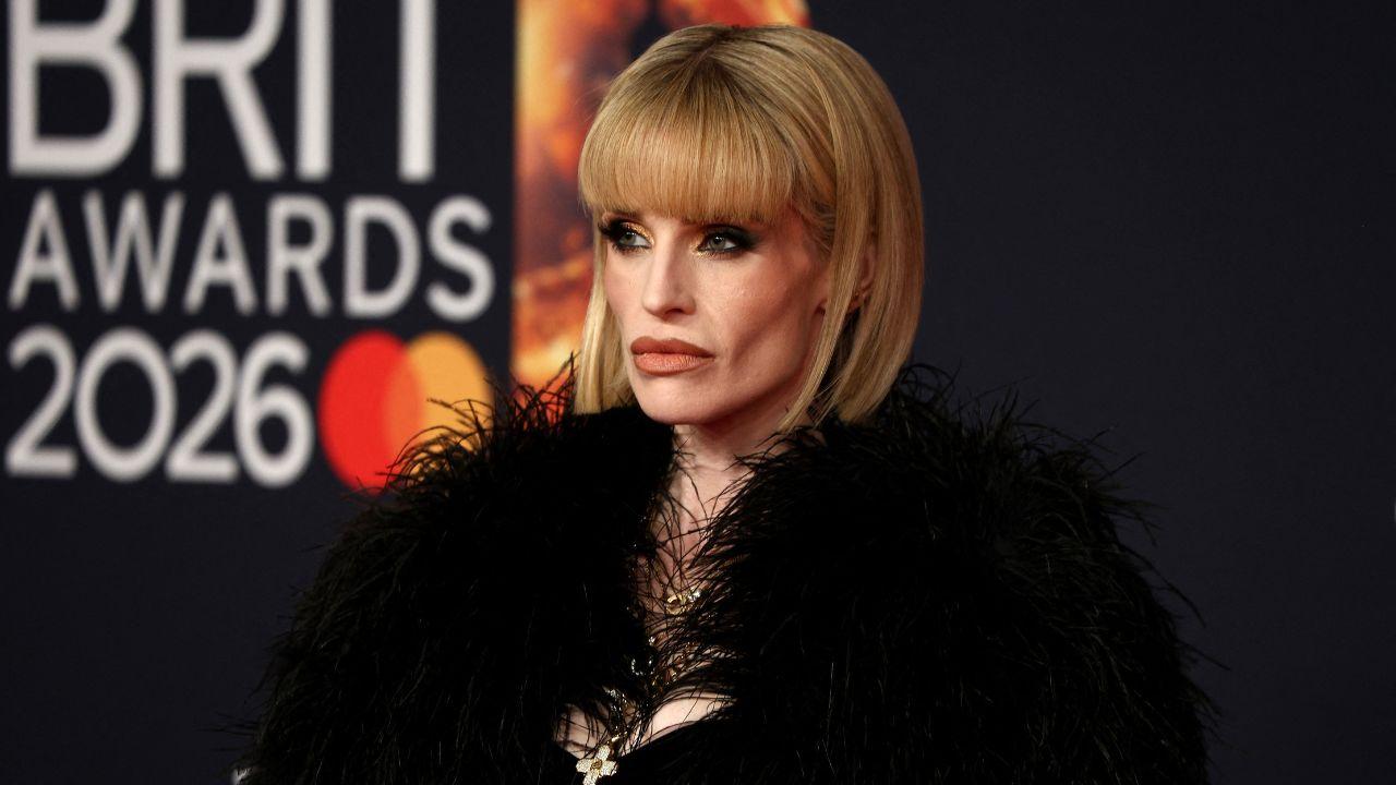 image of Kelly spoke about her mother's political views. 