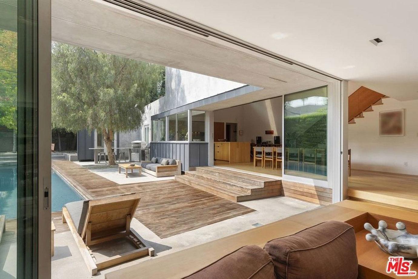 tobey maguire sells home west hollywood celeb real estate