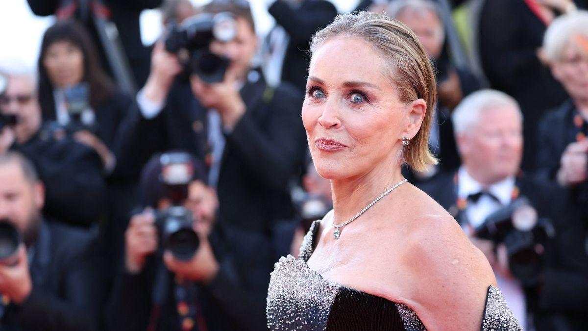 Image of Sharon Stone lost it at guests distracted from the event's programming.