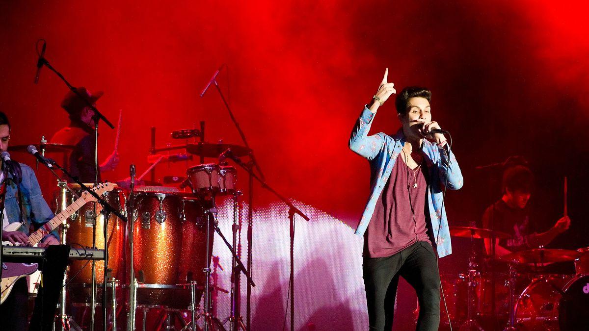 image of Frontman Gabe Saporta published a long farewell letter on the Cobra Starship official website.