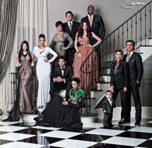 2010__12__Kardashian_Christmas_Card_Dec15news 300&#215;292.jpg