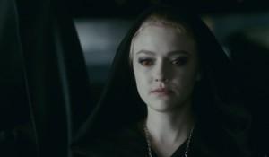 2010__05__Dakota_Fanning_Eclipse_May13news 300×175.jpg