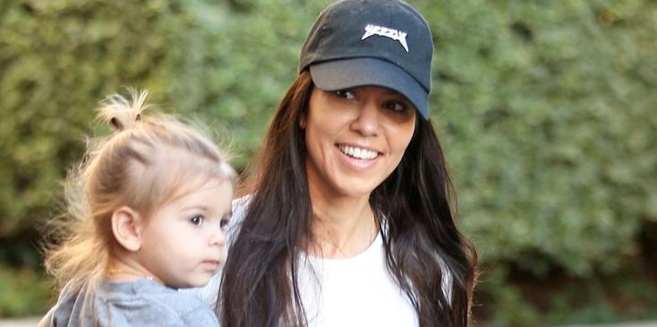 Kourtney Kardashian is on mommy duty at art class