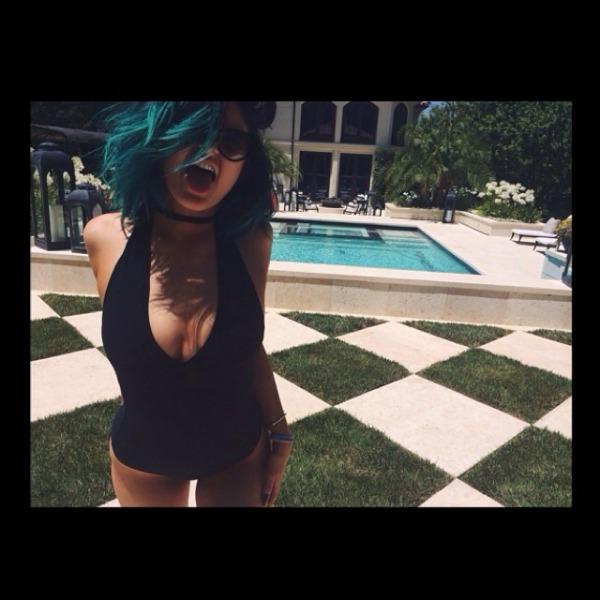 kylie jenner bikini