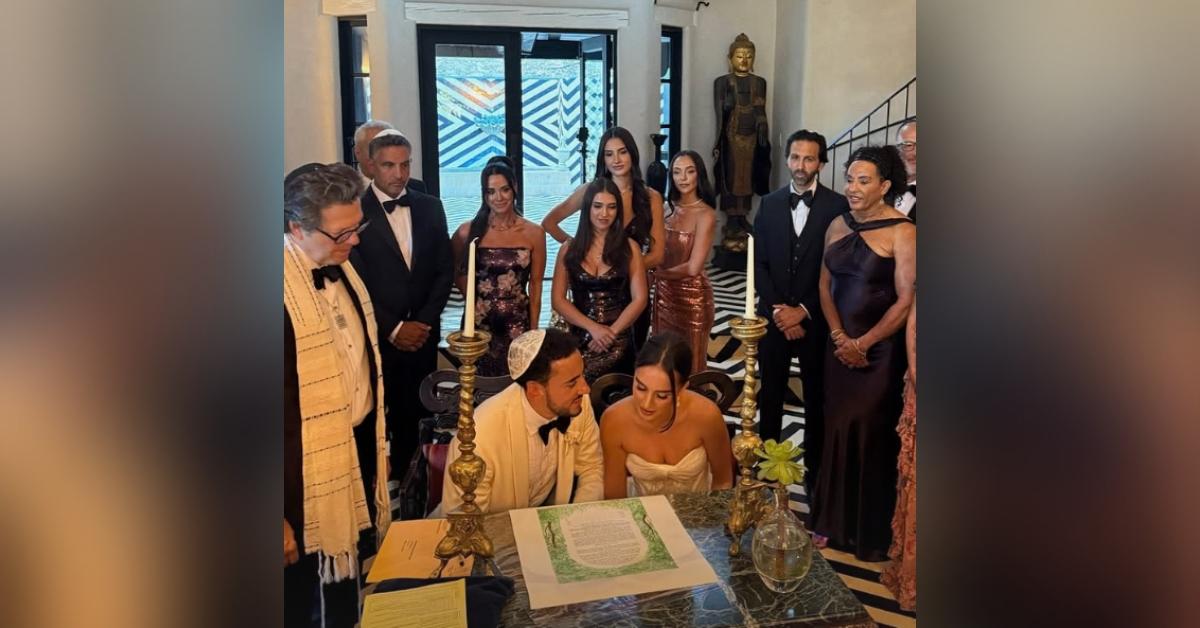 Photo of Lisa Rinna didn't want to film for the Bravo show but felt it was 'important' to support Alexia Umansky at her wedding.