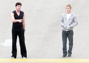 2010__10__DWTS_Men_Oct20_01 300×213.jpg