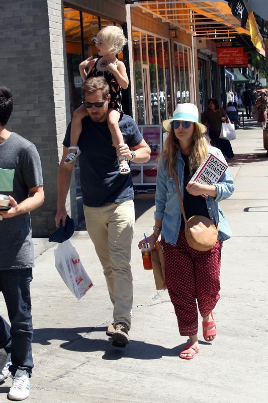 *EXCLUSIVE* Drew Barrymore and Will Kopelman reunite for a family shopping trip