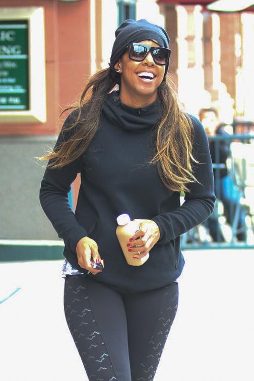 Kelly Rowland says &#8216;Hi&#8217; in Beverly Hills