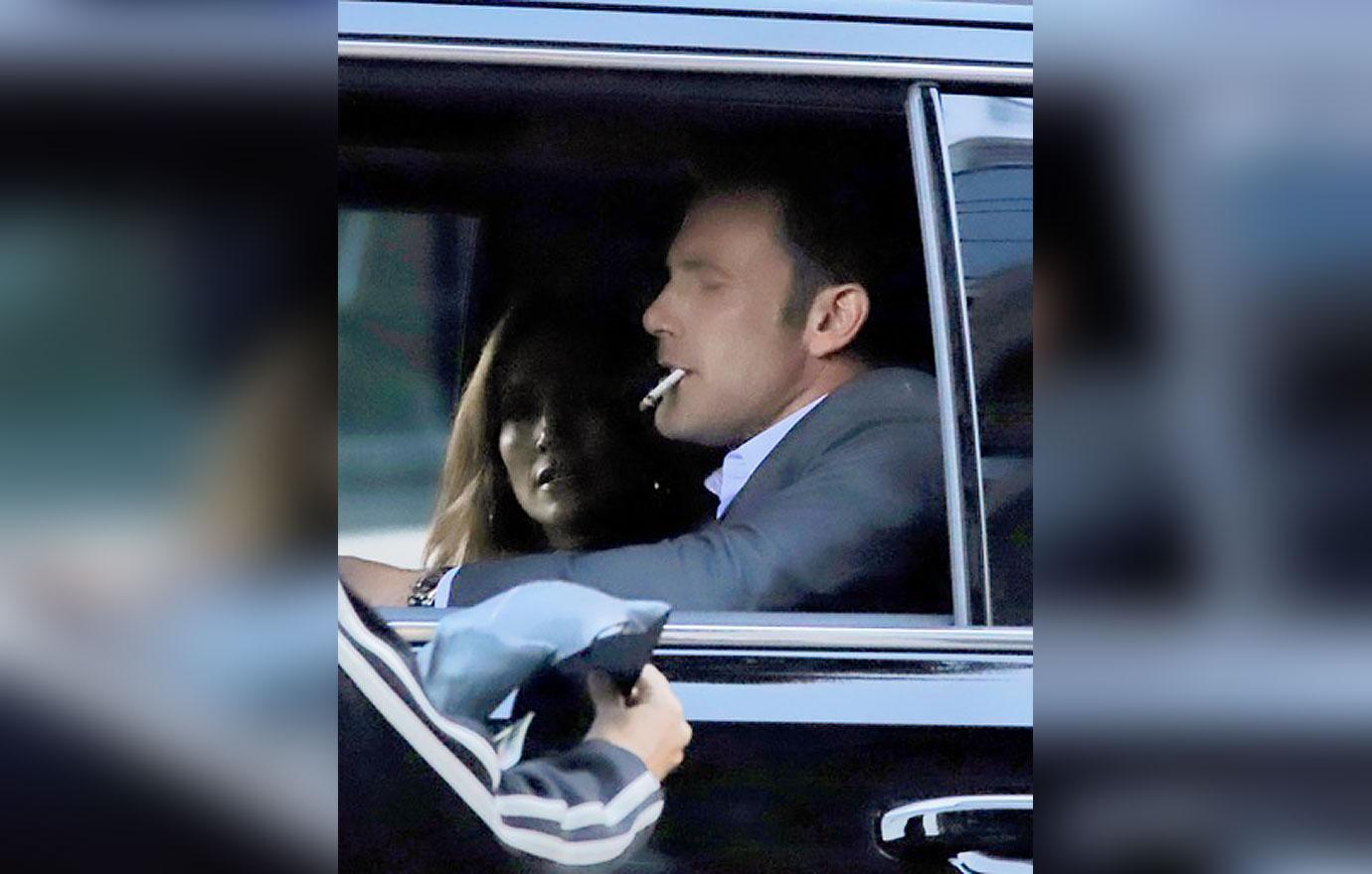 ben affleck smokes cigarette signs autographs at a red light while leaving the tender bar premiere jennifer lopez