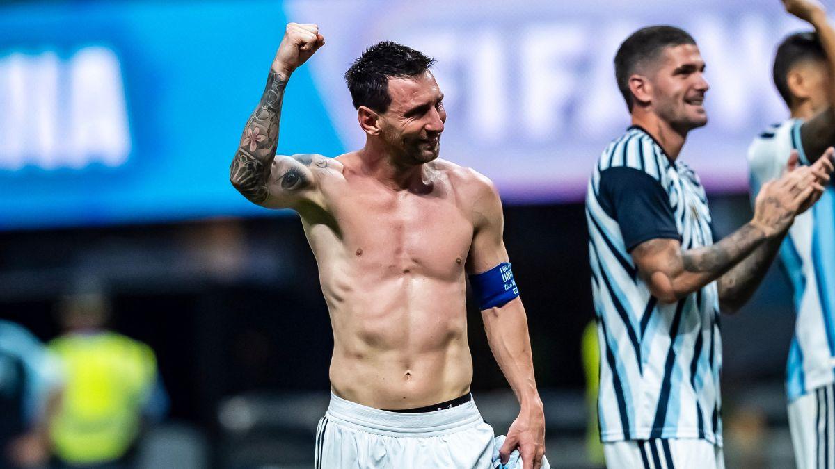 Image of Lionel Messi's striking physique caught the attention of cameras after the recent FIFA World Cup match.
