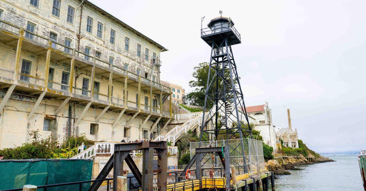 social media reacts trump alcatraz
