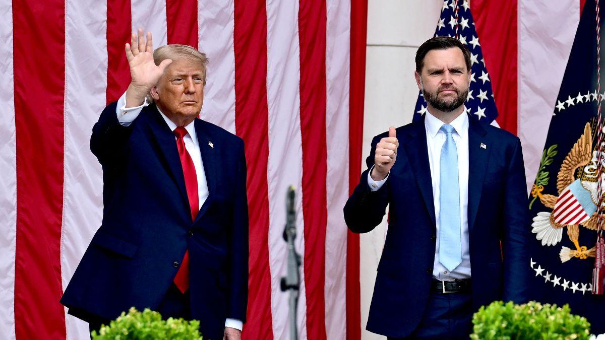 Donald Trump,J.D. Vance