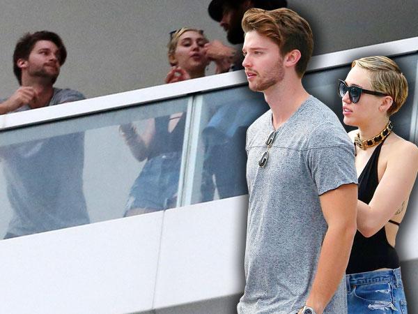 Miley cyrus patrick schwarzenegger