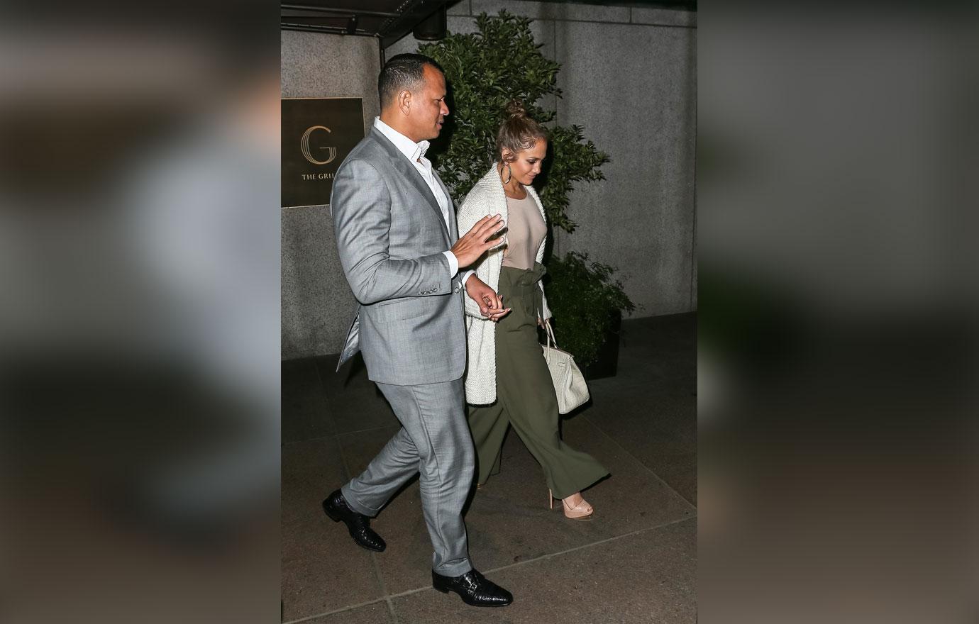 Jennifer Lopez Alex Rodriguez Birthday New York Photos 02