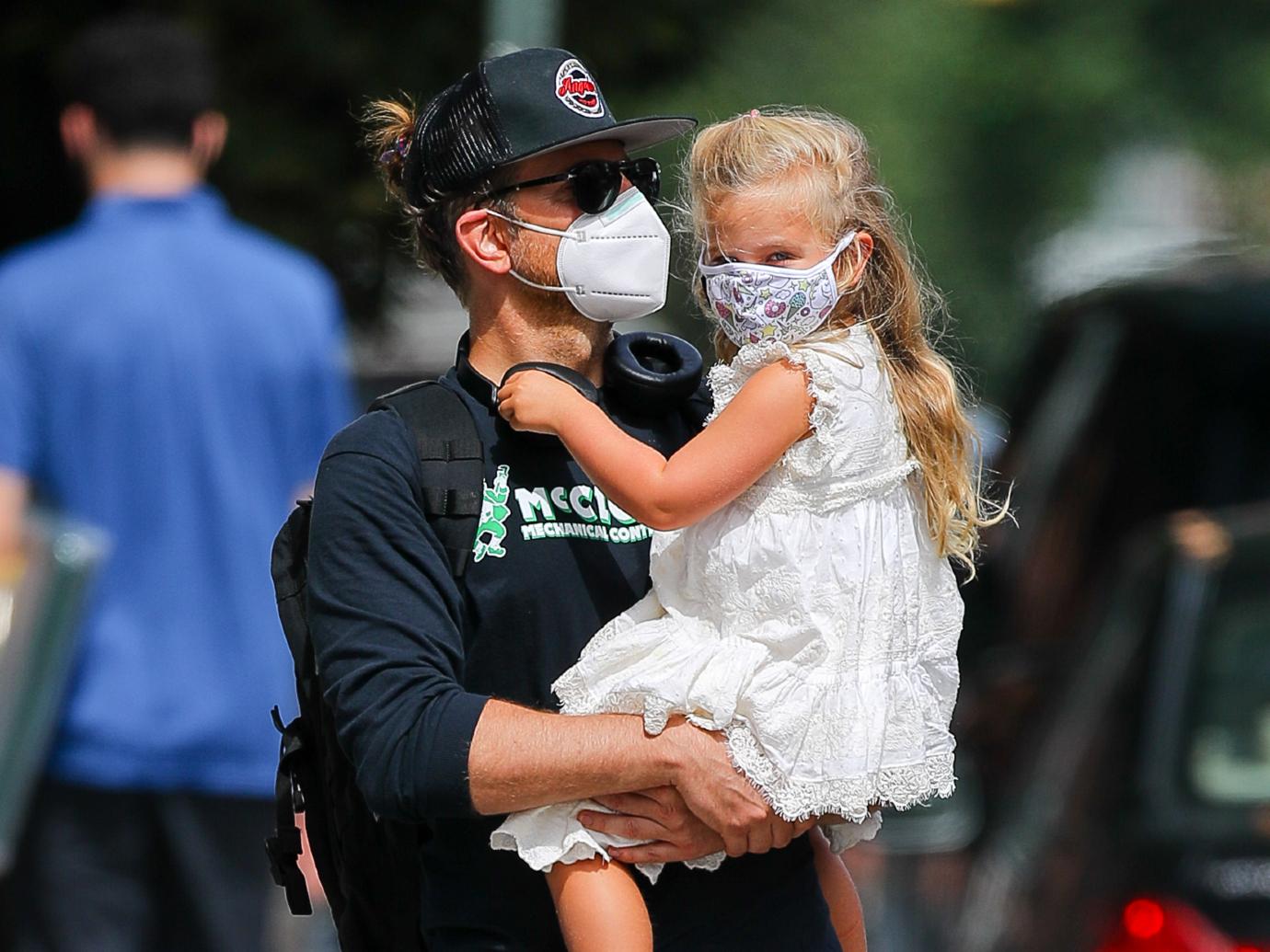 //irina bradley out with daughter