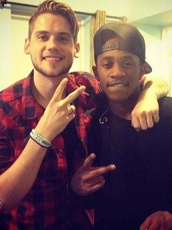 Tony oller malcolm kelley