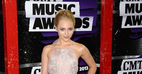 Ok_060613_anna sophia robb.jpg