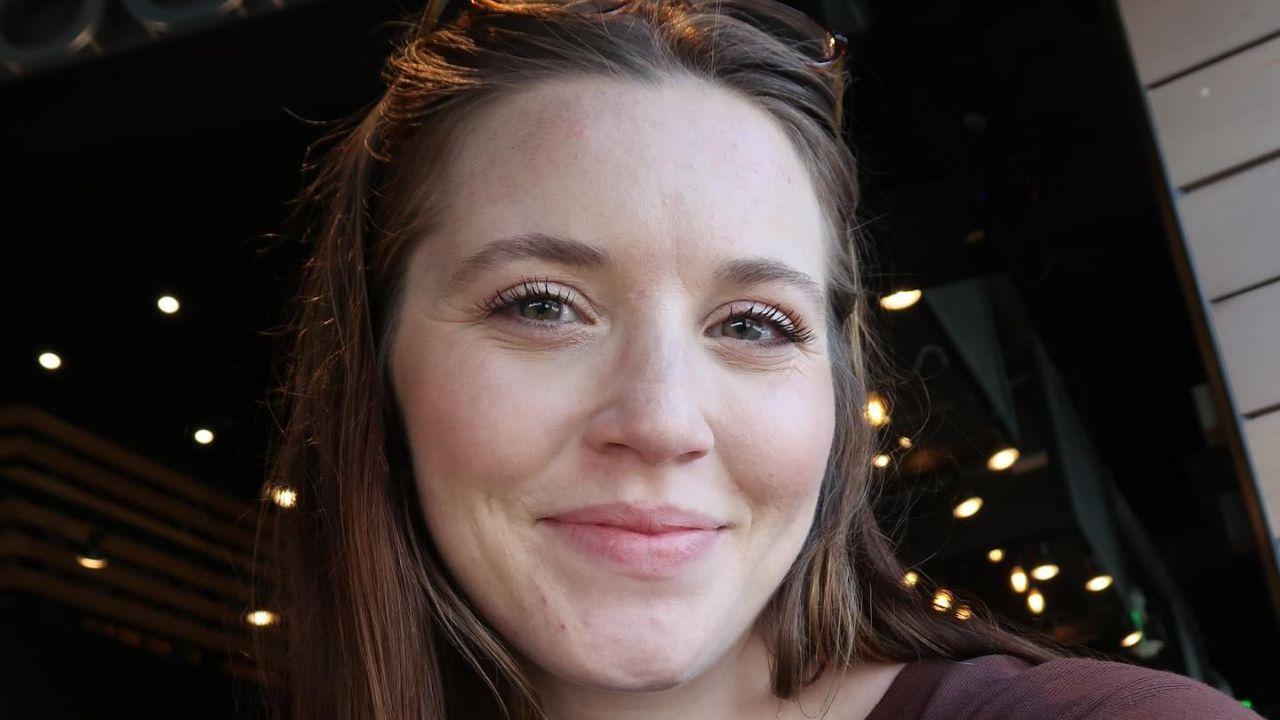An image of Joy-Anna smiling.