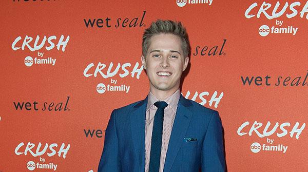 Lucas Grabeel 1