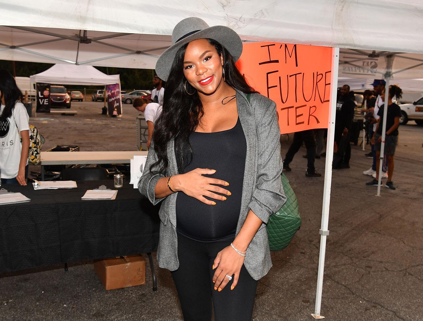 Letoya baby bump