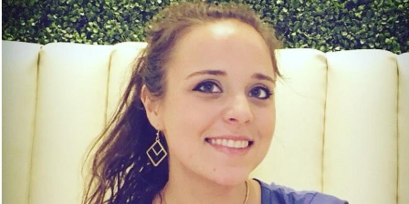 Jinger duggar wears jeans again hero