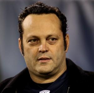 2010__10__Vince_Vaughn_Oct15news 300&#215;298.jpg