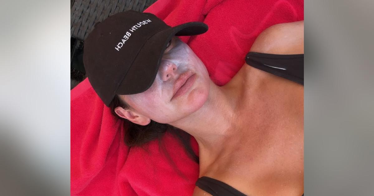 makeup free jenni jwoww farley body bathing suit photos