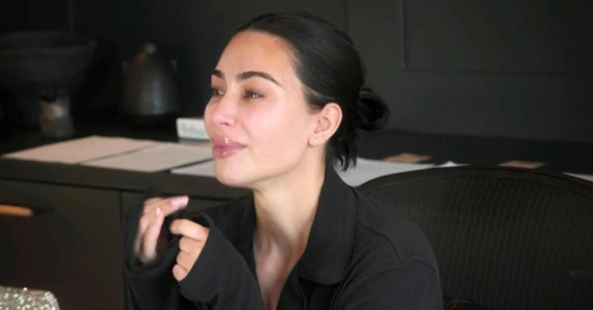 Image of Kim Kardashian revealed her brain aneurysm diagnosis during her reality show's Season 7 premiere.
