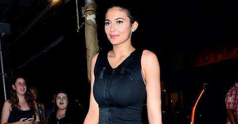 Kylie jenner baby stormi video tummy time main