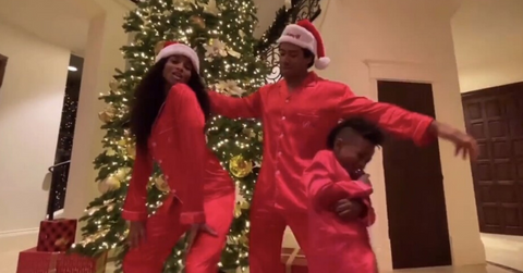Ciara, Russell Wilson & The Kids Show Off Their Dancing Skills In New Video