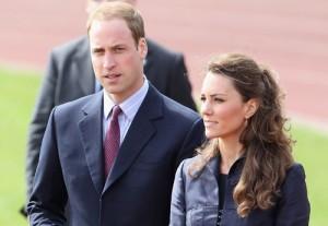 2011__04__Prince_William_Kate_Middleton_April21newsnea 300&#215;207.jpg