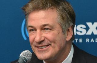 Alec baldwin teaser_319x206.jpg